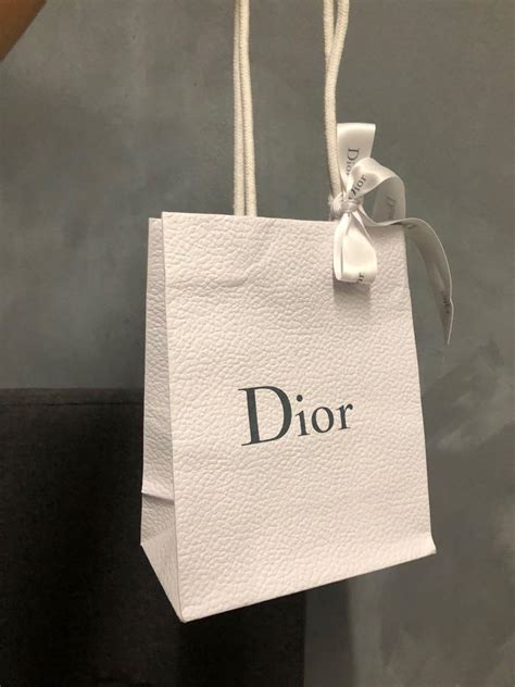 original dior paper bag.